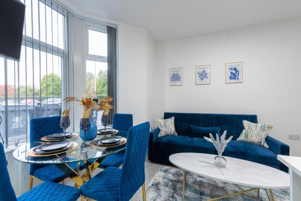 Luxurious Apartments - In Cardiff Buitenkant foto