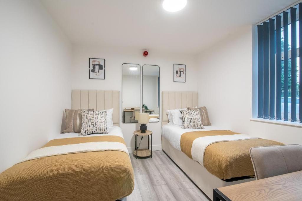 Luxurious Apartments - In Cardiff Buitenkant foto