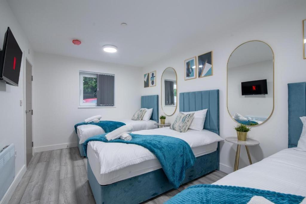 Luxurious Apartments - In Cardiff Buitenkant foto